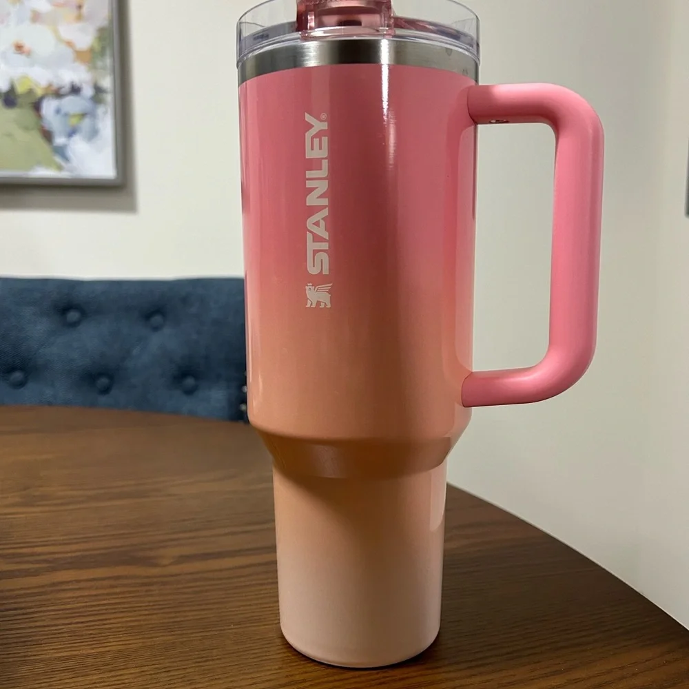 Stanley Pink Ombre Handle Tumbler - Insulated Travel Mug - Picture 2 of 4